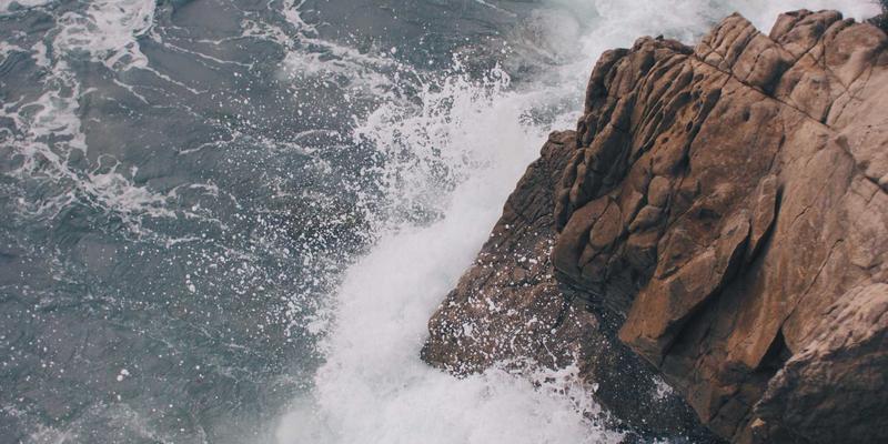 成都得成眼科解析：病理性近视与后巩膜葡萄肿的激光干预及预后