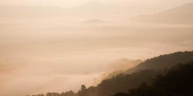 成都眼科医院眼整形专科：上睑下垂矫正手术如何兼顾功能恢复与美学效果